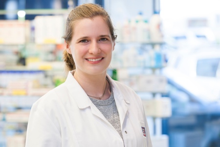 Dipl.-Ing., Pharmaziestudentin Franziska von Lintel